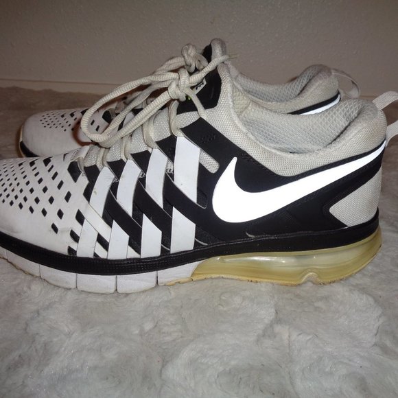 Nike Other - NIKE Mens Air Max Fingertrap Sneakers Size 11